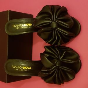 Womens peekaboo shoes